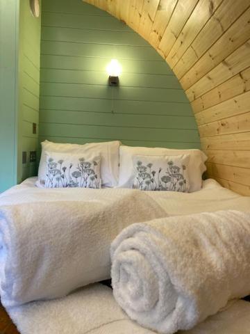 Seaview Lodges At Torlinnhe ฟอร์ตวิลเลียม ภายนอก รูปภาพ